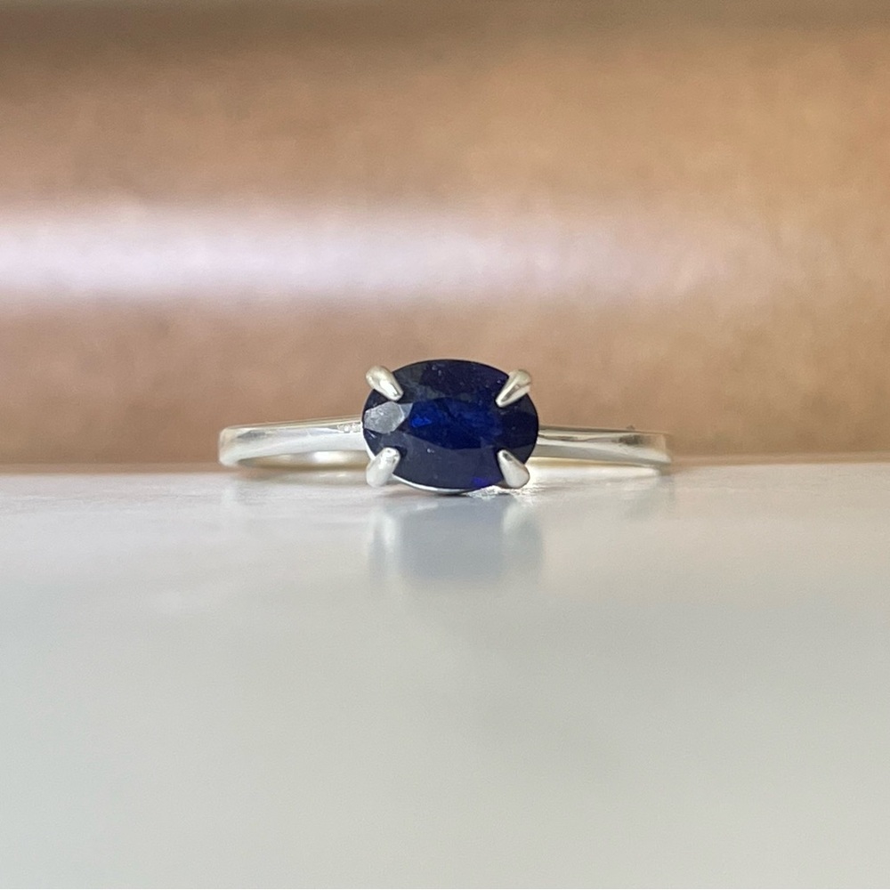 925 Sterling Silver natural Blue Sapphire Ring! Us: 7 & 8 “Royal Delicacies”